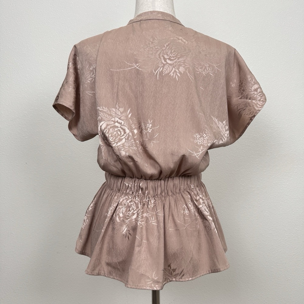 Unbranded Asian Print Floral Satin Top Womens Medium Beige Fairy Whimsy Feminine - Picture 7 of 16
